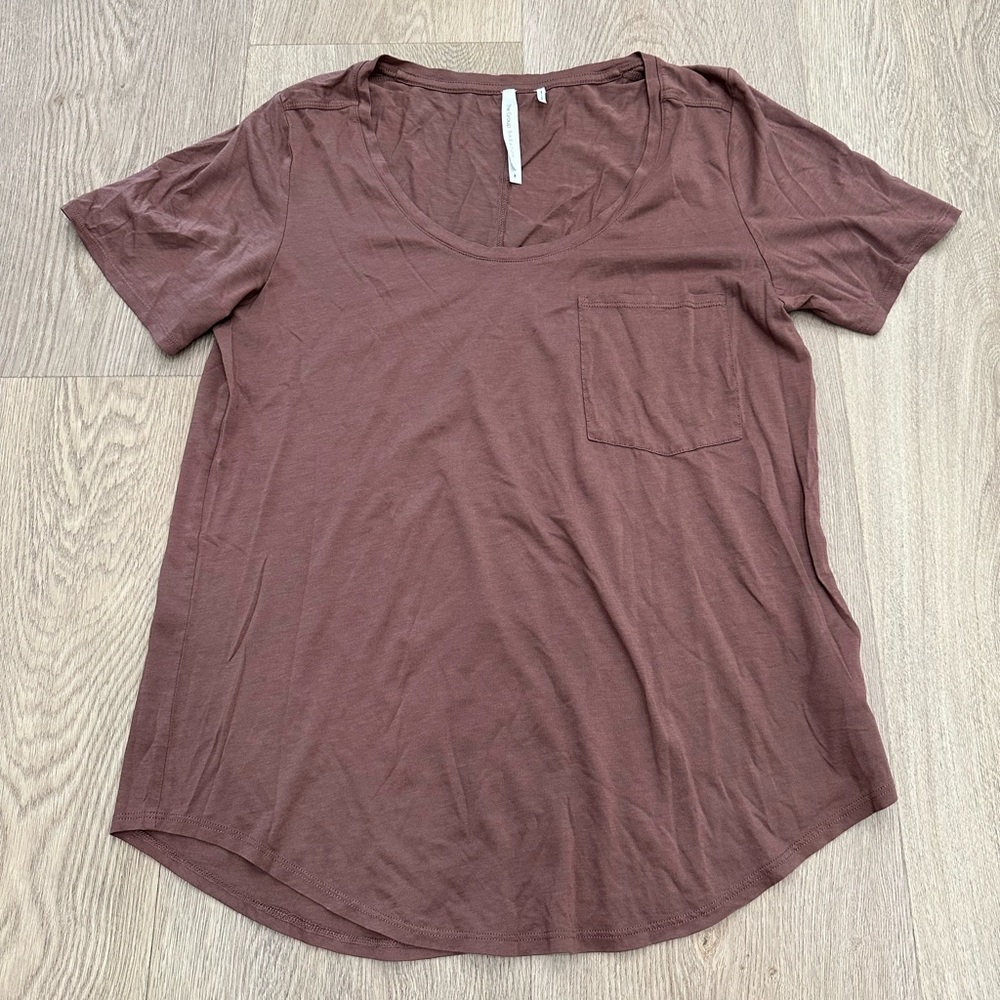 Aritzia The Group Babaton T-Shirt